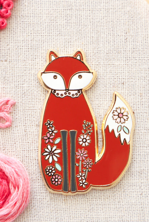 Floral Fox Needle Minder