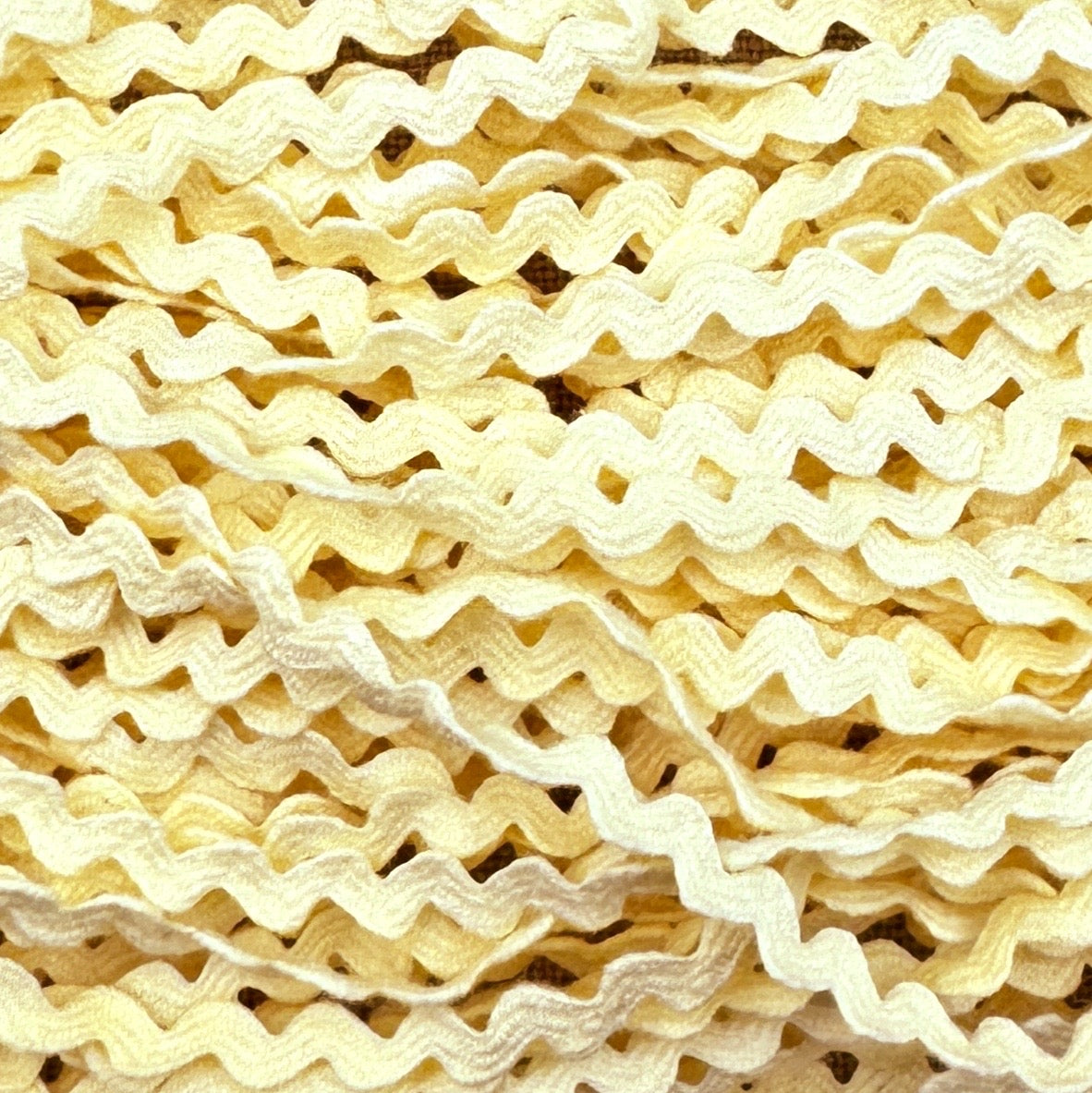 Add Ric Rac Ric Rac 1/4