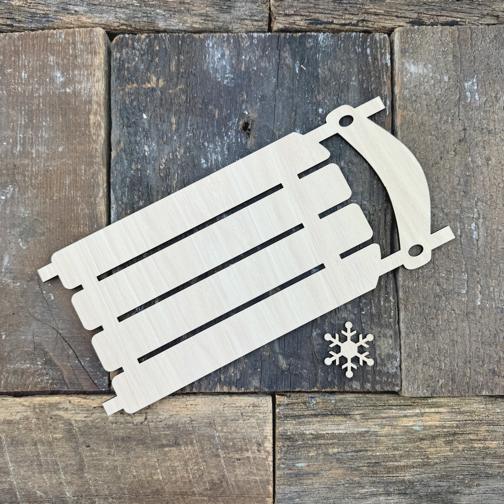 Sled Paddle and Snowflake Charm Wood Display Board – Colour and Cotton
