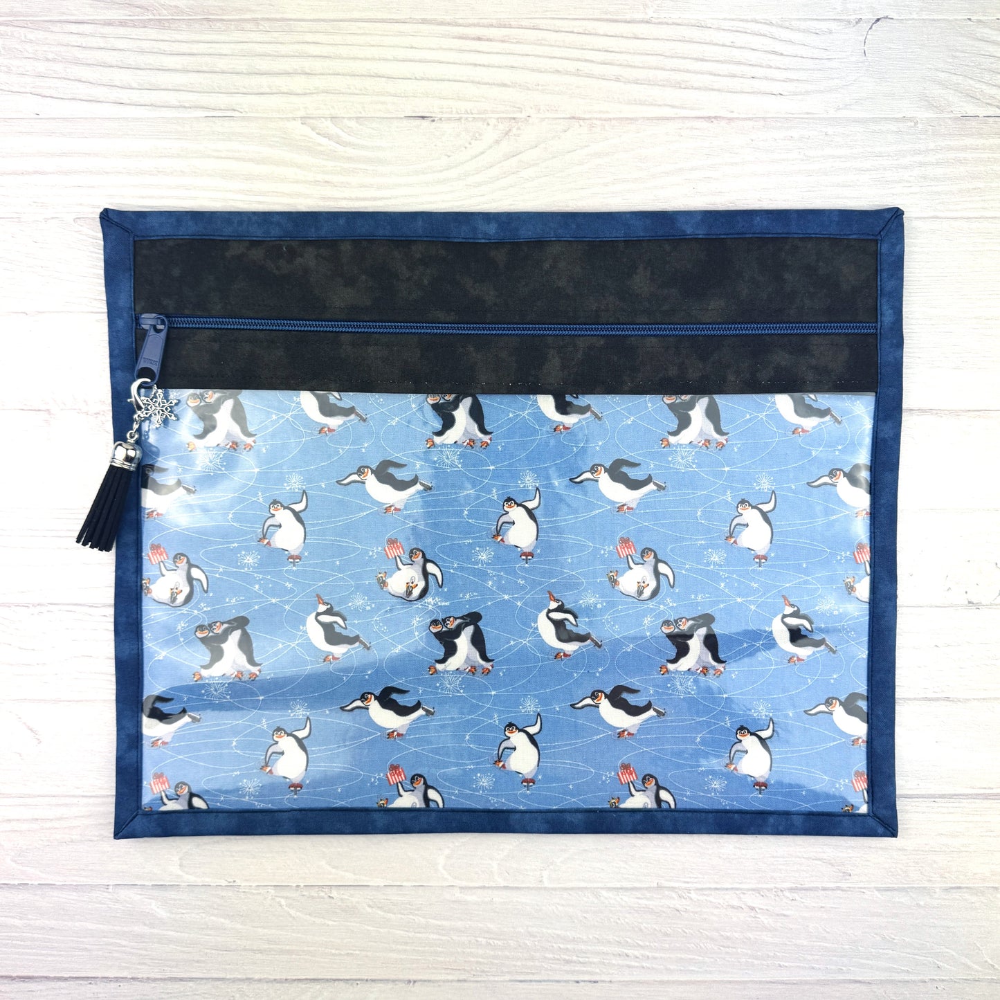 Project Bag Penguins with Vinyl Front 11 x 14 Inches