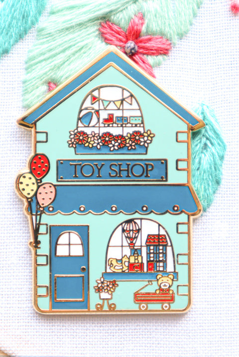 Toy Shop Needle Minder