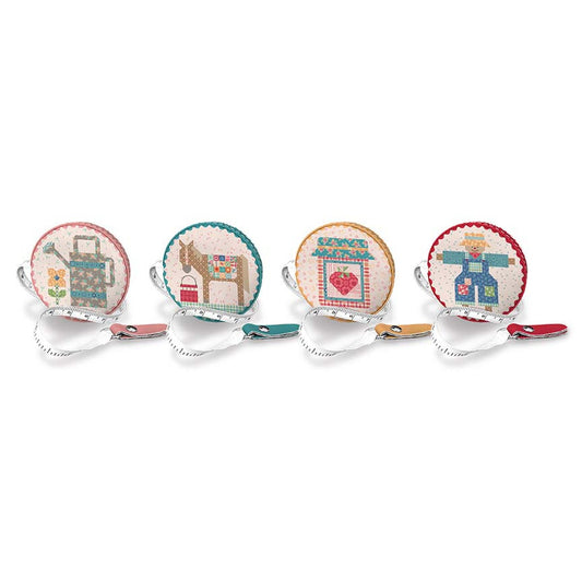 Lori Holt Farmer's Daughter Tape Measure