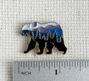 Mountain Bear Enamel Needle Minder
