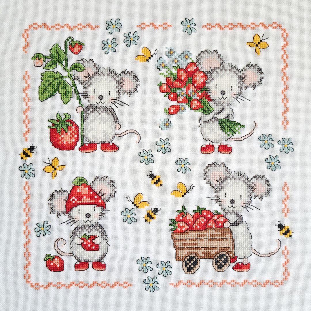 Strawberry Mouse Sampler Pattern
