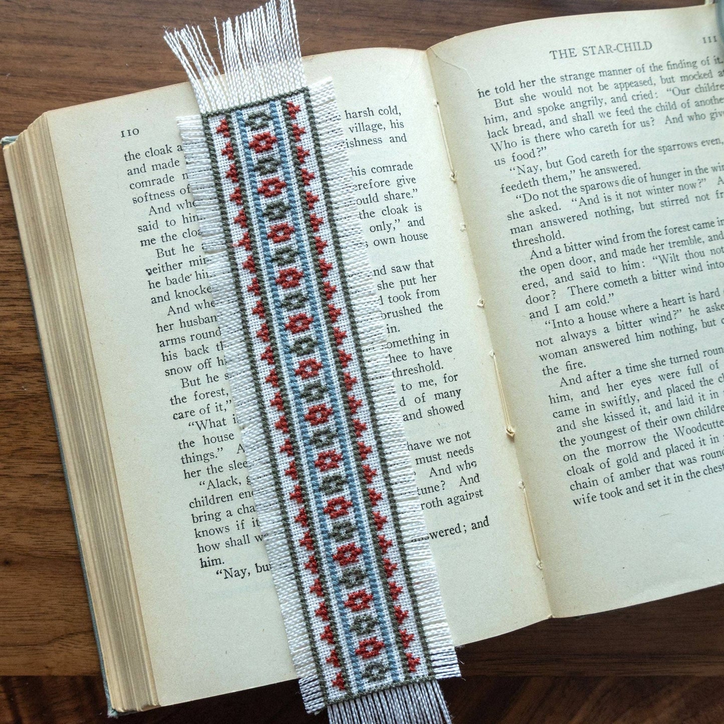 Folk Fabric Sampler Linen Cross Stitch Kit