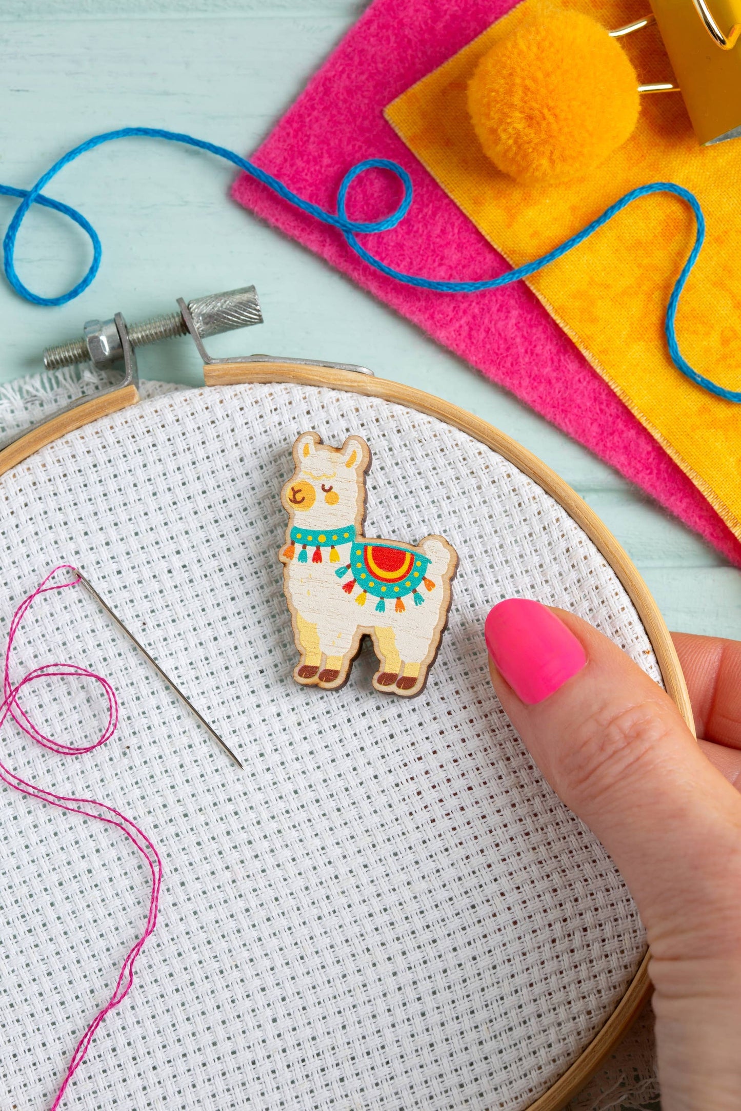 Alpaca Needle Minder