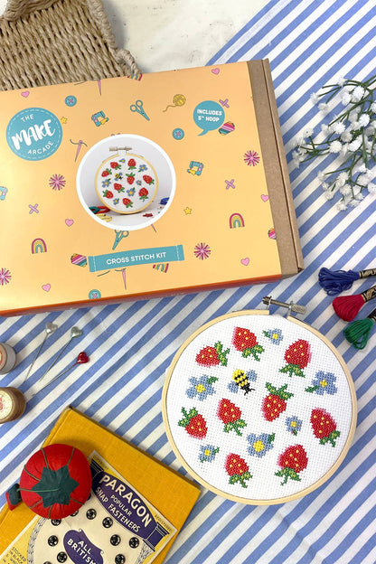 Summer Strawberries Large Cross Stitch Kit