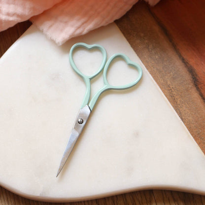 Heart Embroidery Vivid Purple Scissors