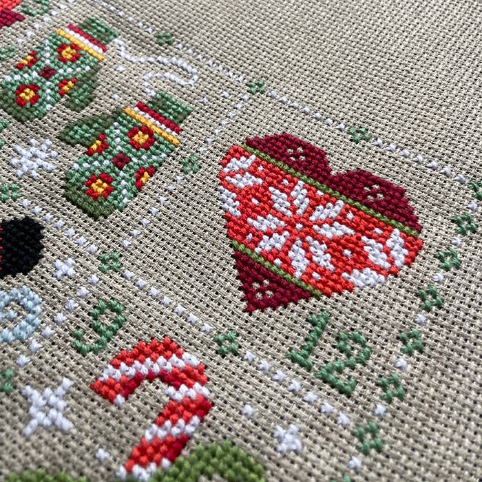 Feeling Festive Advent Pattern