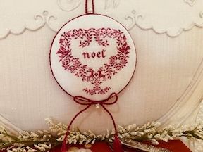 #475 Christmas Love Pattern