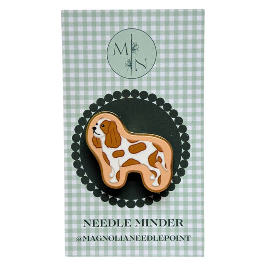 Red and White King Charles Cavalier Needle Minder