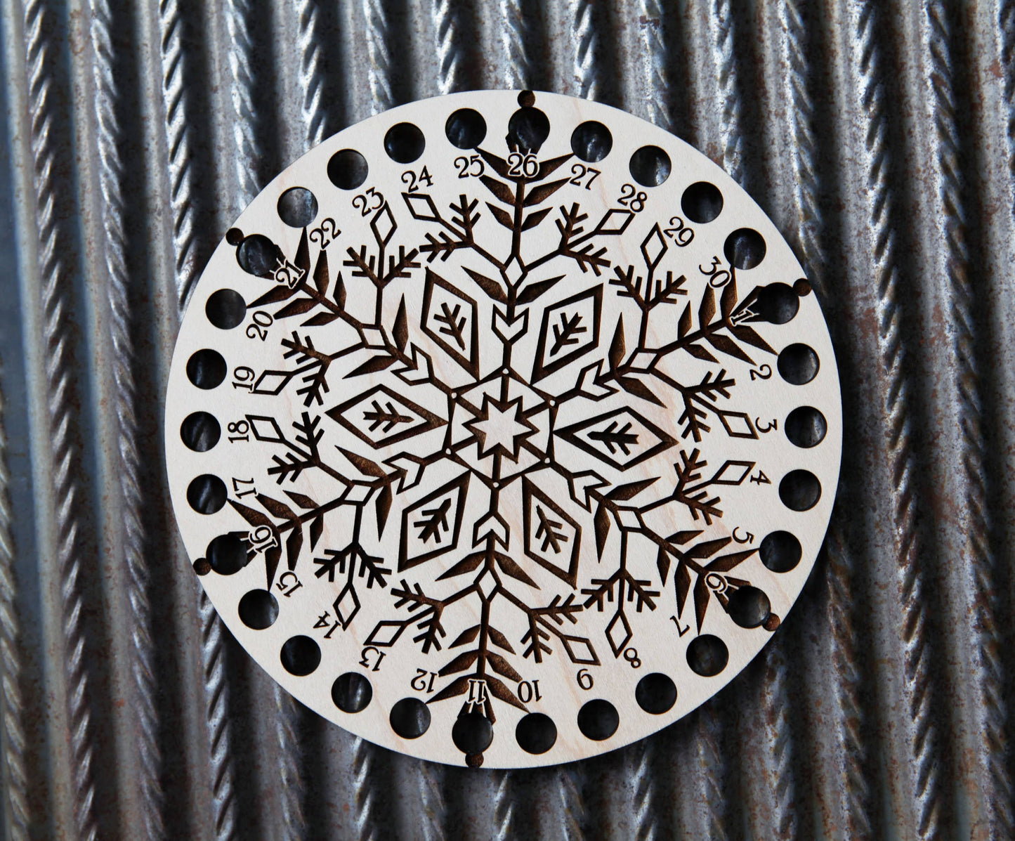 Snowflake 30-Hole Maple Wood Embroidery Floss Storage Holder