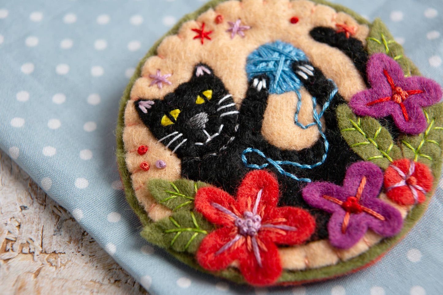 Black Cat Felt Craft Brooch Kit