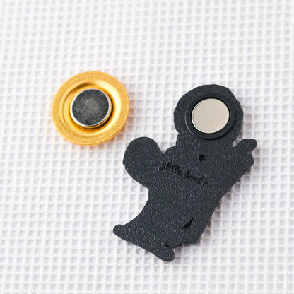 Painter Artsy Needle Minder