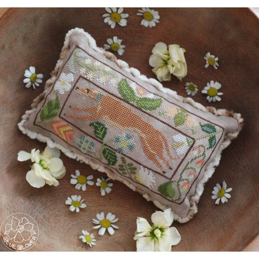 Tudor Hound Pattern