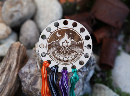 Campfire Embroidery Floss Holder in Maple Wood