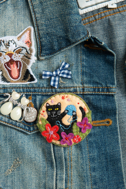 Black Cat Felt Craft Brooch Kit
