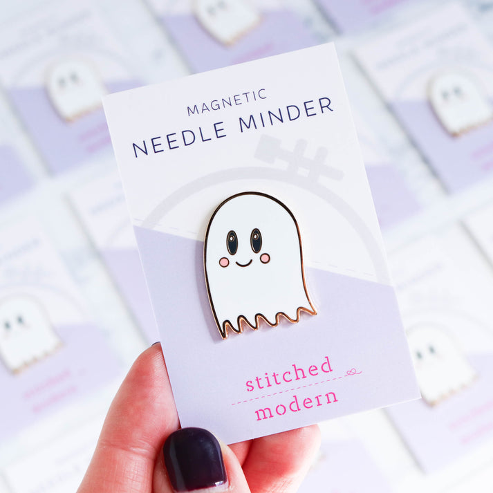 Kawaii Ghost Magnetic Needle Minder