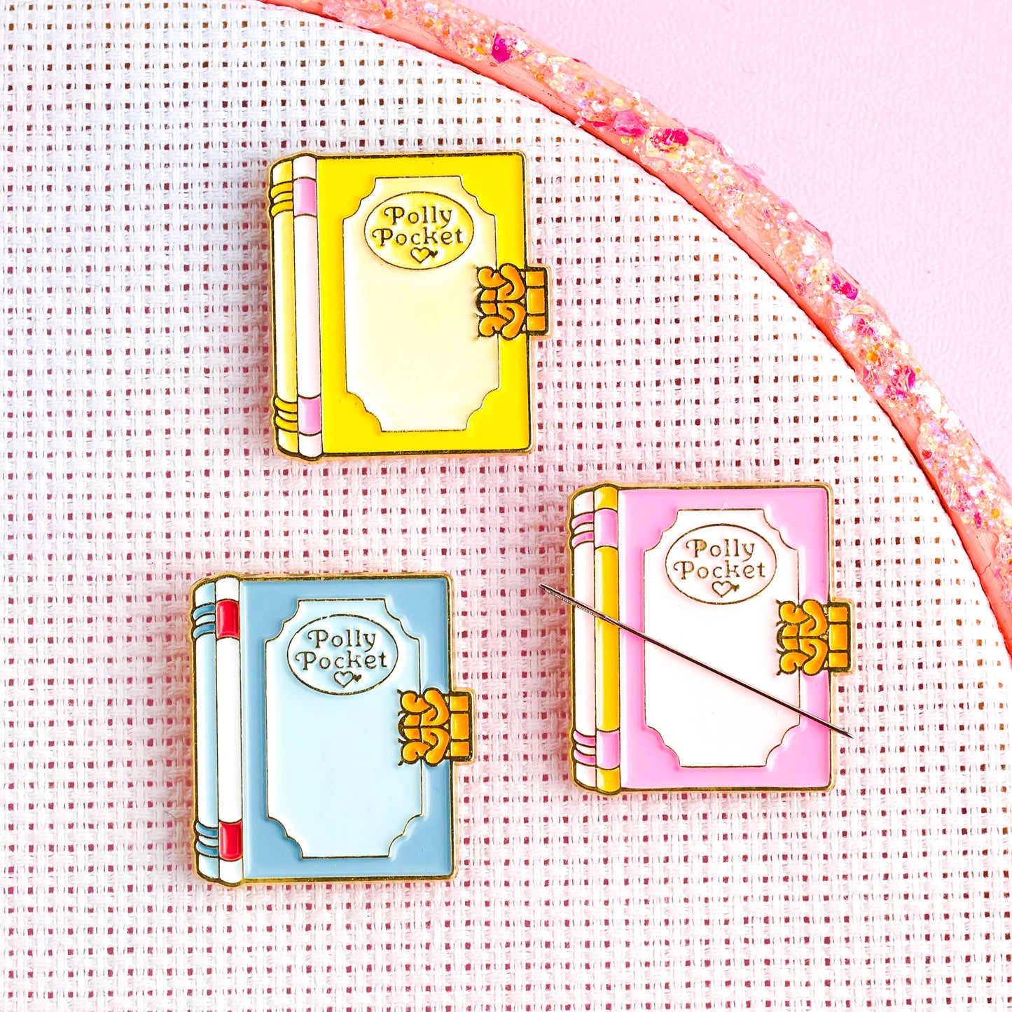 Polly Pocket Blue Book Needle Minder