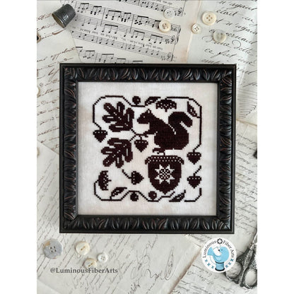Autumn's Acorns Pattern