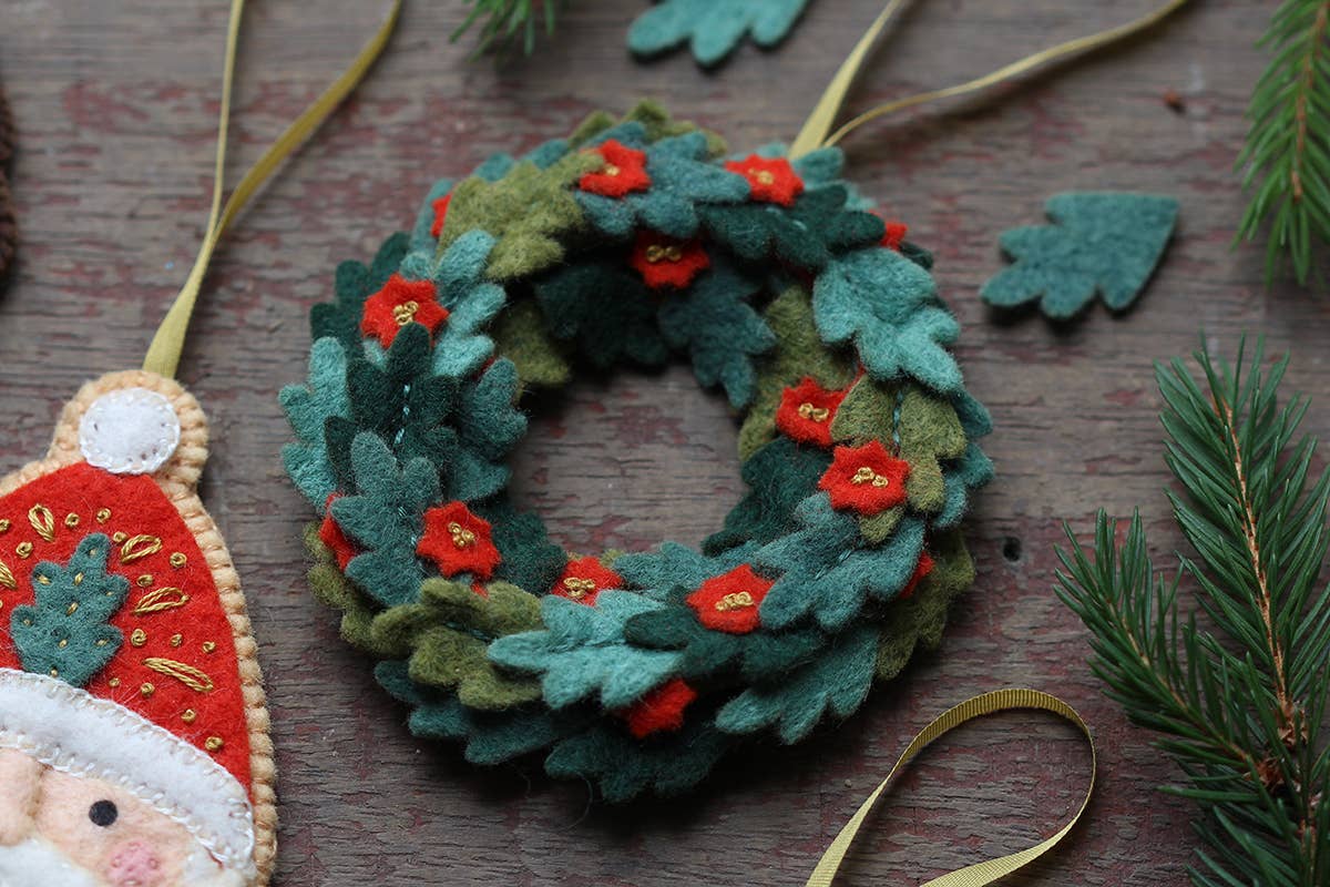 Wreath Felt Ornament Kit