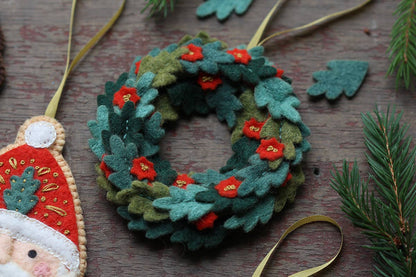 Wreath Felt Ornament Kit