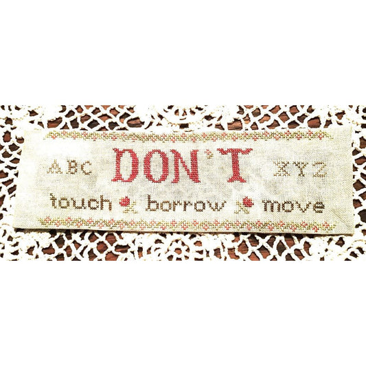 Don't Touch Scissor Spool Pattern