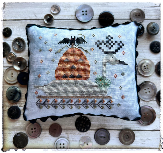 Halloween Swan Pattern