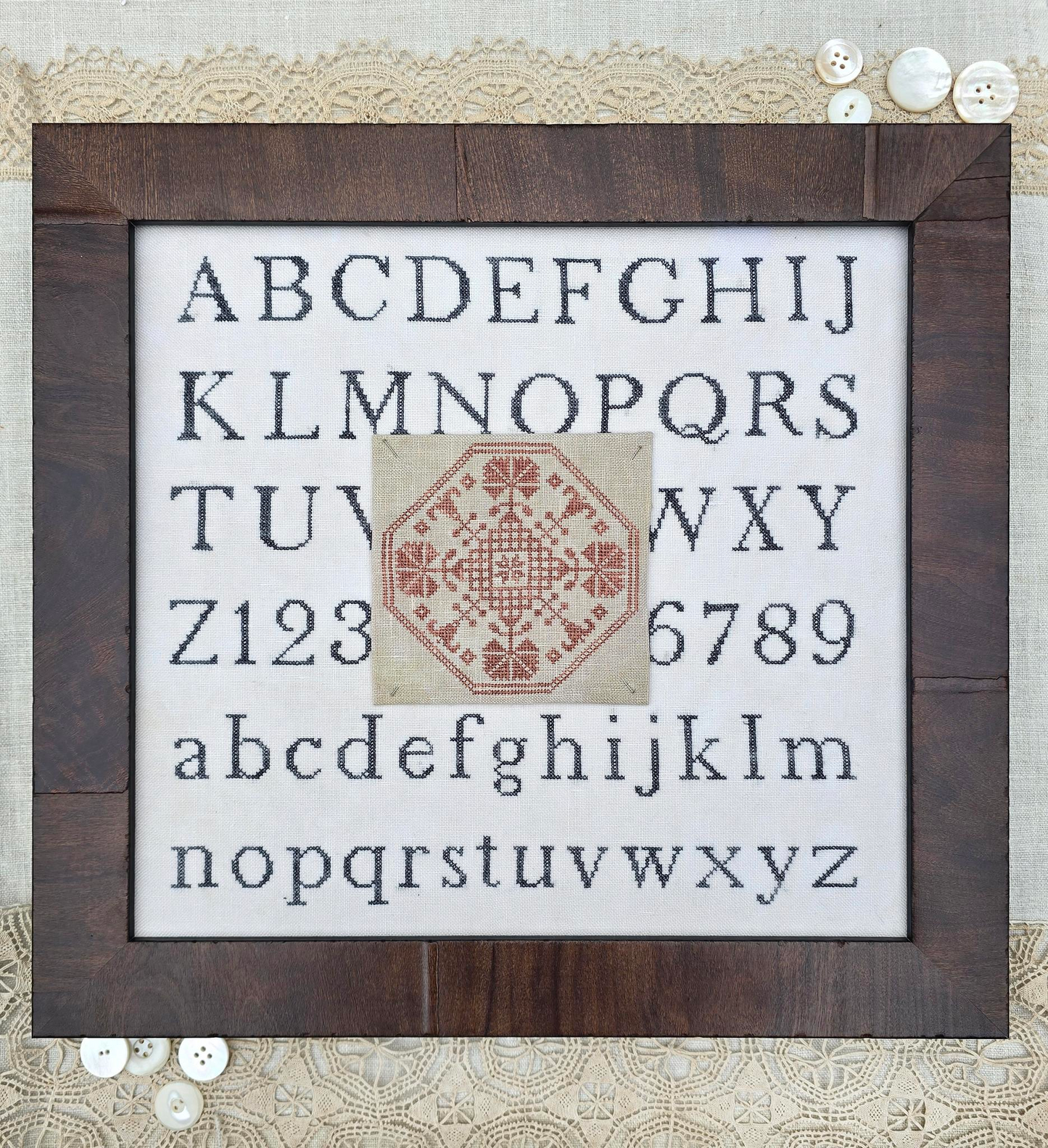 Quaker Medallion Pattern