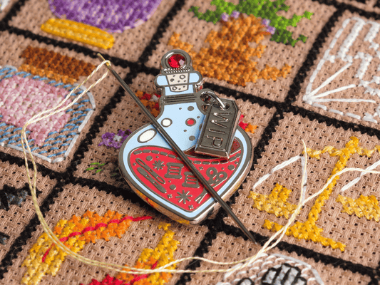 Rode Toverdrank Fles Needle Minder