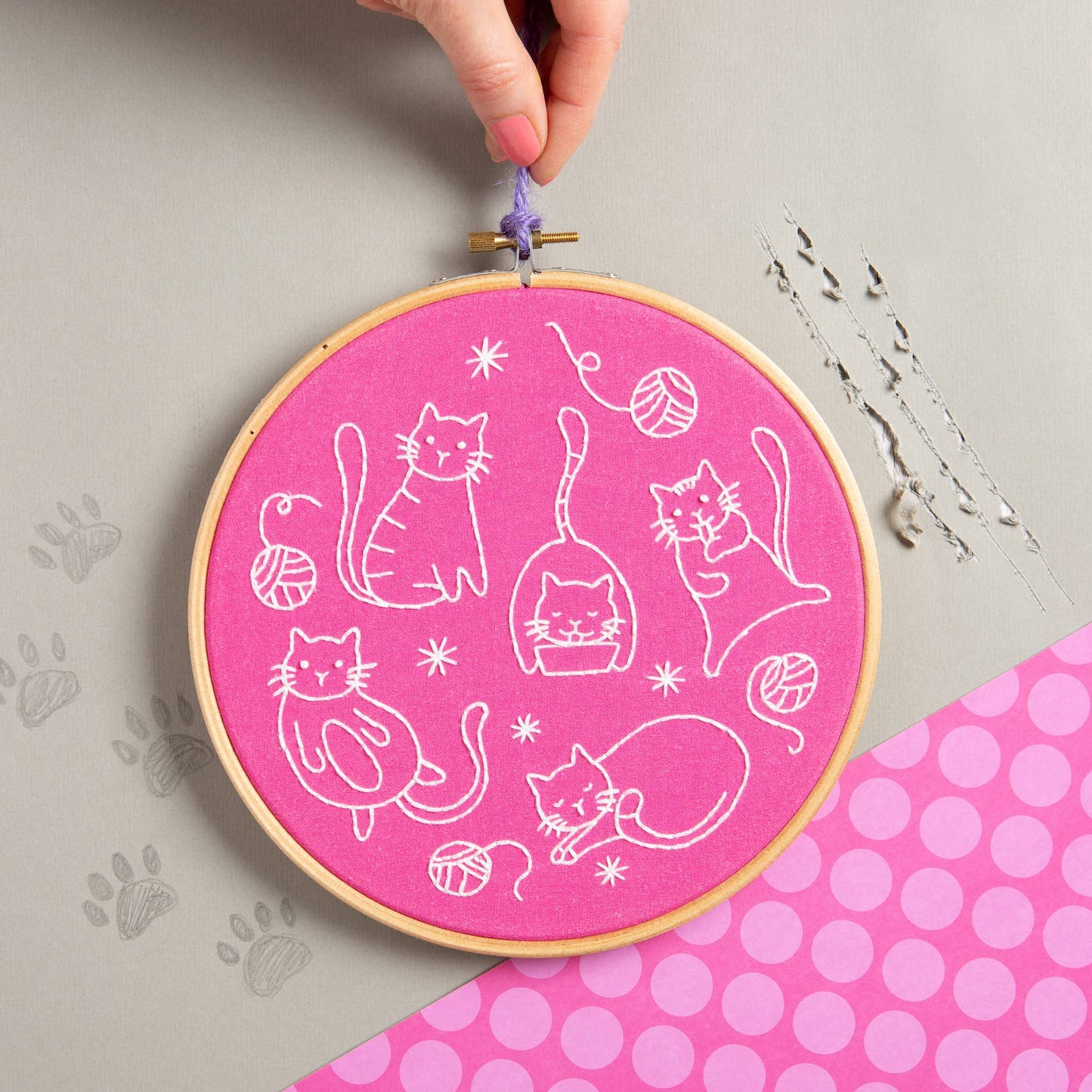 Crafty Cats Embroidery Kit