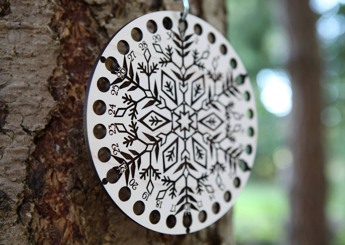 Snowflake 30-Hole Maple Wood Embroidery Floss Storage Holder