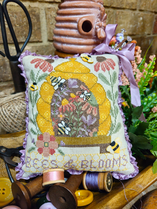 Bees and Blooms Pattern