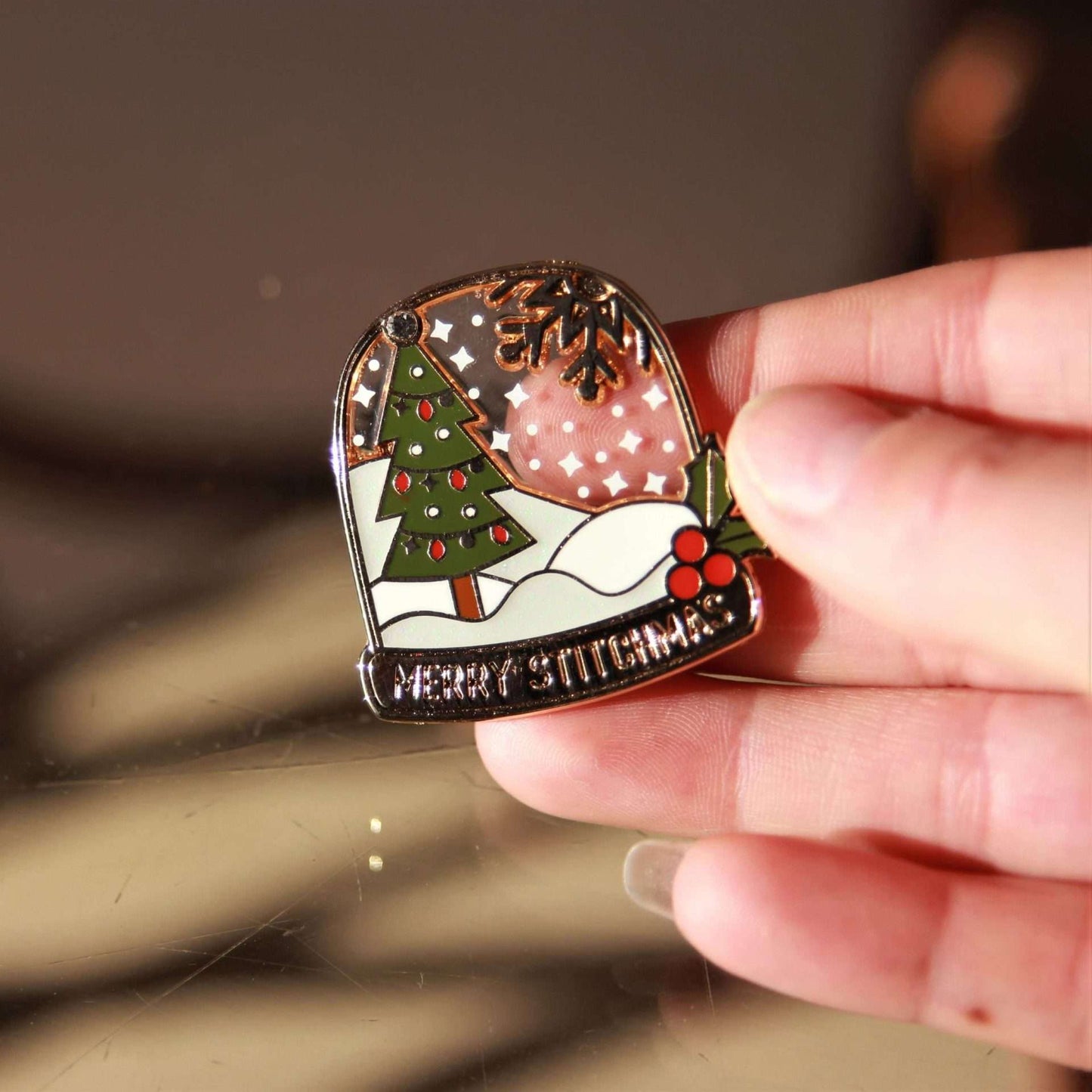 Sneeuwbol Needle Minder