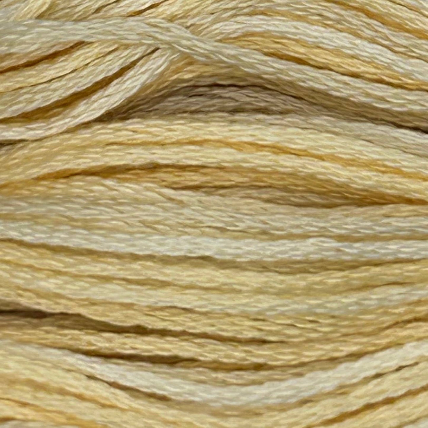 W10 Antique Lace