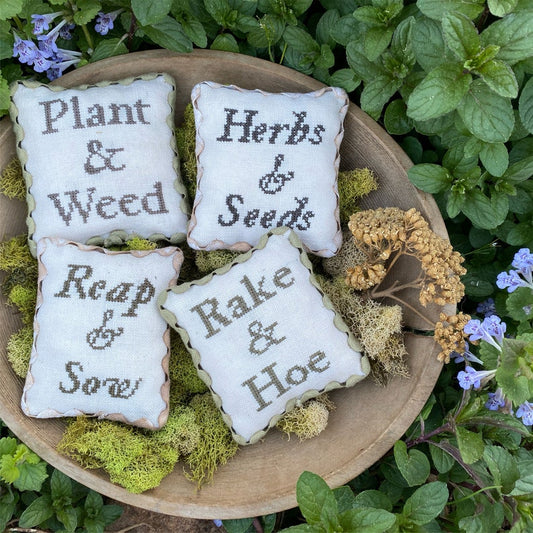 Plant and Weed Quartet Pattern