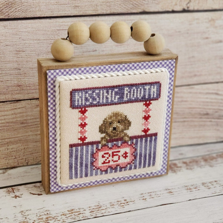Kissing Booth Pattern