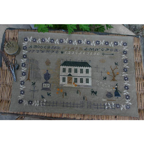 Halloween At Hollyberry Farm Pattern