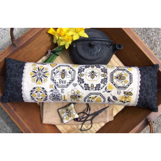 Bee Sampler Pattern