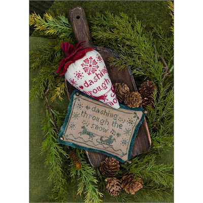 Jingle Bells Caroling Berries Pattern