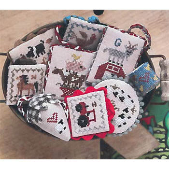 Festive Little Fobs 13 Barnyard Pattern