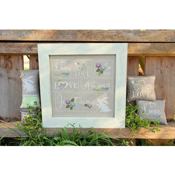 Flowers And Love Pattern