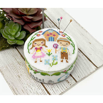 Fairy Tale Pin Cushions - Hansel & Gretel Pattern
