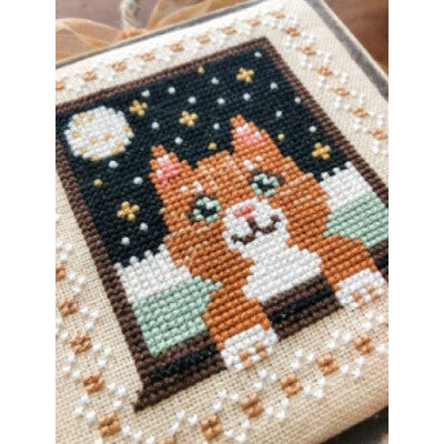 Meow At The Moon Pattern