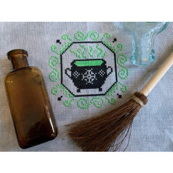 Quirky Quaker Cauldron Pattern