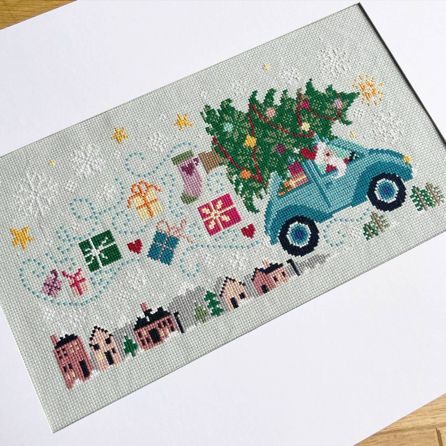 Driving Home for Christmas Cross Stitch Kit